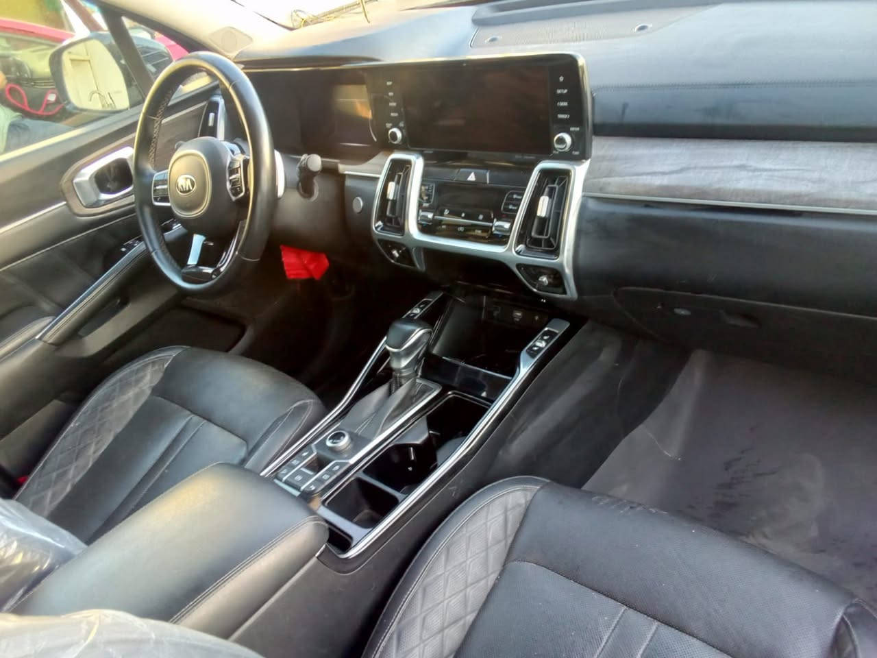 كيا سورنتو 2021 SX Prestige X-Line
رقم بغداد مشروع وطني ( الرقم حلو )
محرك ٤ اتويتيربو ٢٥٠٠ كير ٨ نمر 
فور ويل قيادة منحدرات
خمسة اوضاع قيادة
سمارت  سبورت  ايكو   كومفرت  ثلوج
توقف تلقائي امامي
توقف ذاتي خلفي
اطفاء تلقائي
دشبول ديجيتال
5 كامرات ٣٦٠ درجة
كامرات النقطة العمياء بالاشارة تشتغل بالدشبول
قيادة تلقائية
الحفاظ على المسار
شفتات كير ستيرن
شحن  هاتف ذكي لاسلكي
٦ راكب 
كشنات خلفية VIP ثنائية
سايد بريك بصمة 
اوتو هولد
تدفئة تبريد كشنات
تدفئة ستيرن
بانوراما 
لايت زنون 3 عدسات
اشارة بالمري والحاجب الامامي
بك لايت لد
مرايا تعتيم تلقائي
هواي مواصفات متنعد
مكان السيارة بغداد

رقم صاحب السيارة 
***********
