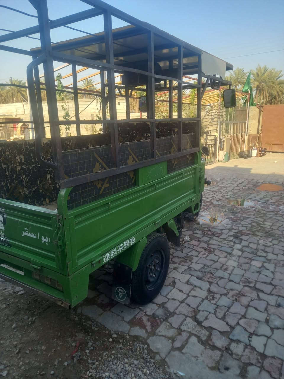 ستوتة البيع صقر موديل ٢٣ العنوان بغداد  الشاعورة السعر ٢٥٠٠ رقم الهاتف ***********
