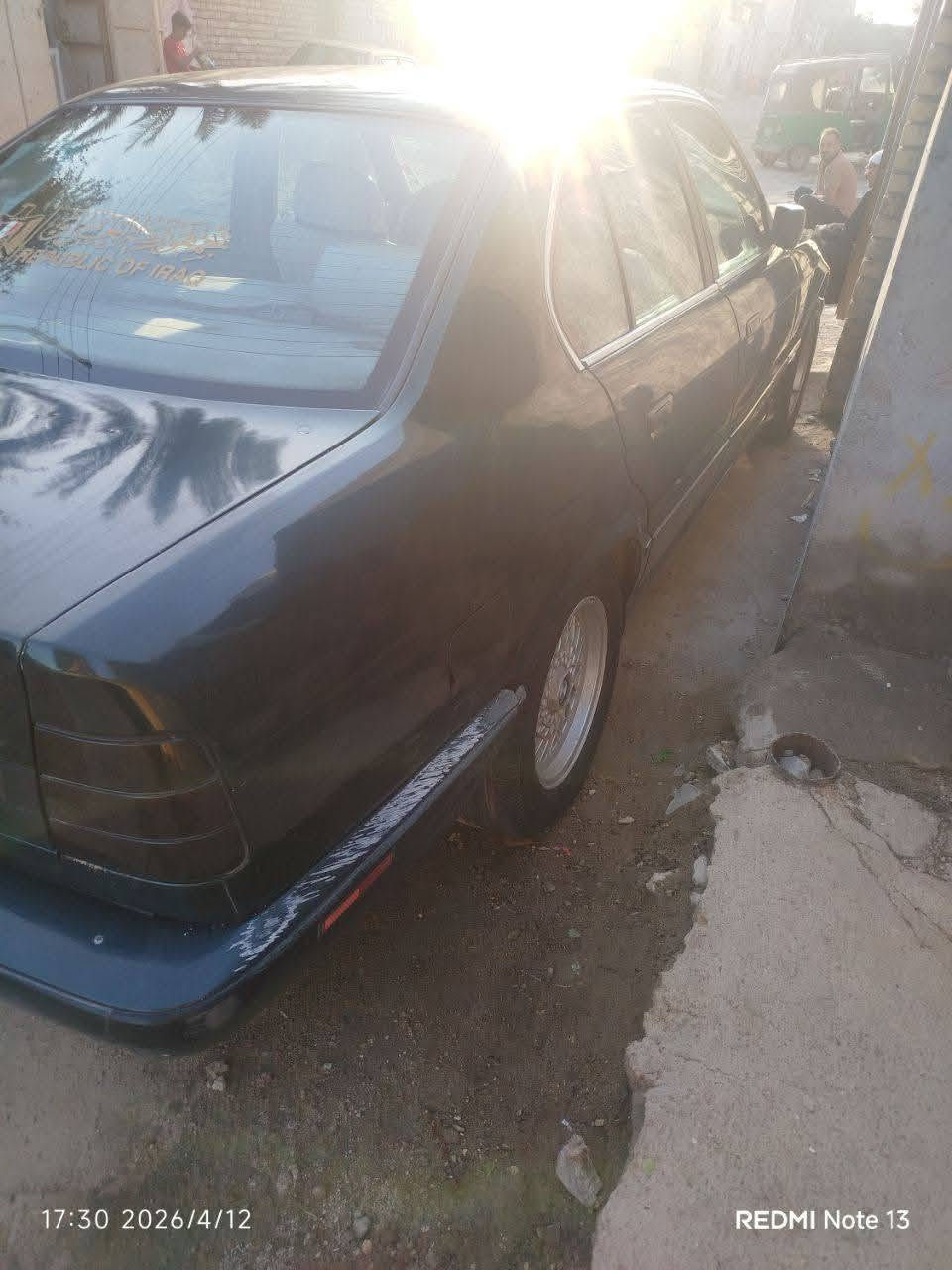 السلام عليكم BMW 525i بجم عريض للبيع سيارة ونضيفه رايدها ب50 ورقه وبيها مجال قليل للاستفسار اكثرهذا رقمي ***********
