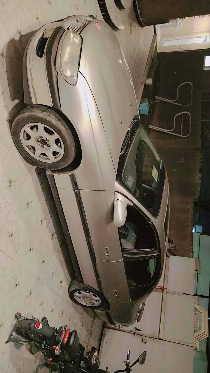 سلام عليكم اوبل بزون موديل ١٩٩٨
محور كير او محرك بطة ٢٥٠٠كشر خير من الله بس الغرفة يحتاجلهة ترتيب باتري جديد صدر نص عمر تايرات نص عمر
غراض التبريد الداخلية موجودة عوزهة بواري او راديتر
السعر ٣٢ او بيهة مجال (***********)
