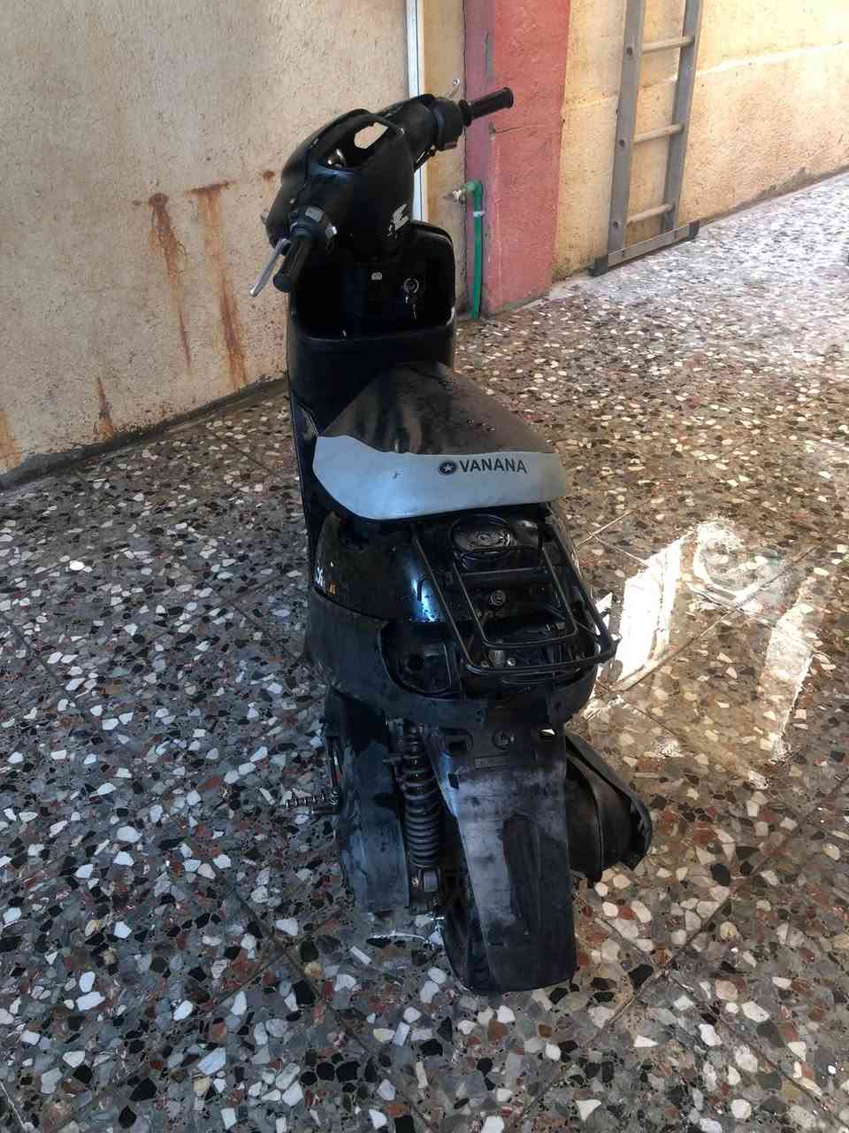 دراجه بطه مديل ٩٩ بيه مكينه اكزز ما مفتوحه سرعه ١٠٠ دراجه طلقه ولباقي بيهه كله عله وضع البلاد تايرات جدد بريك امامي وخلفي بصمه كابريته وكويل نارً وفيتبم جدد توني شادهن السعر ١٣٠ قفل مكاني كربلاء حي الرساله رقمي ***********
