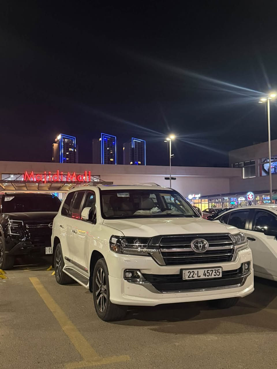 لاندكروزر ٢٠١٩ • V8 4600 • مكفول كفاله