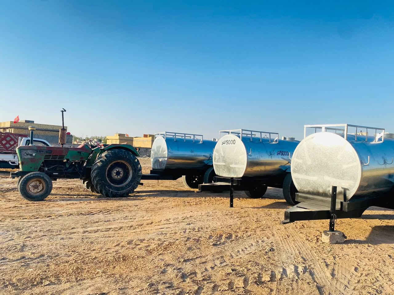 مركبة • بدون تفاصيل • مجهول النوع