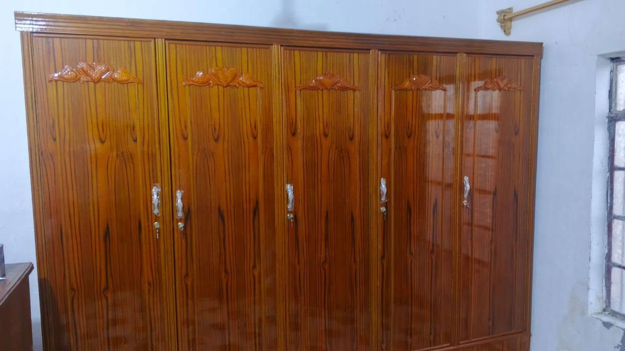 كناتير بوفيات نقد اقصاد ماستر رافدين رشيد 
الرفاعي شارع السايلو المعش نجاره سلوان الشويلي 
***********واتساب
