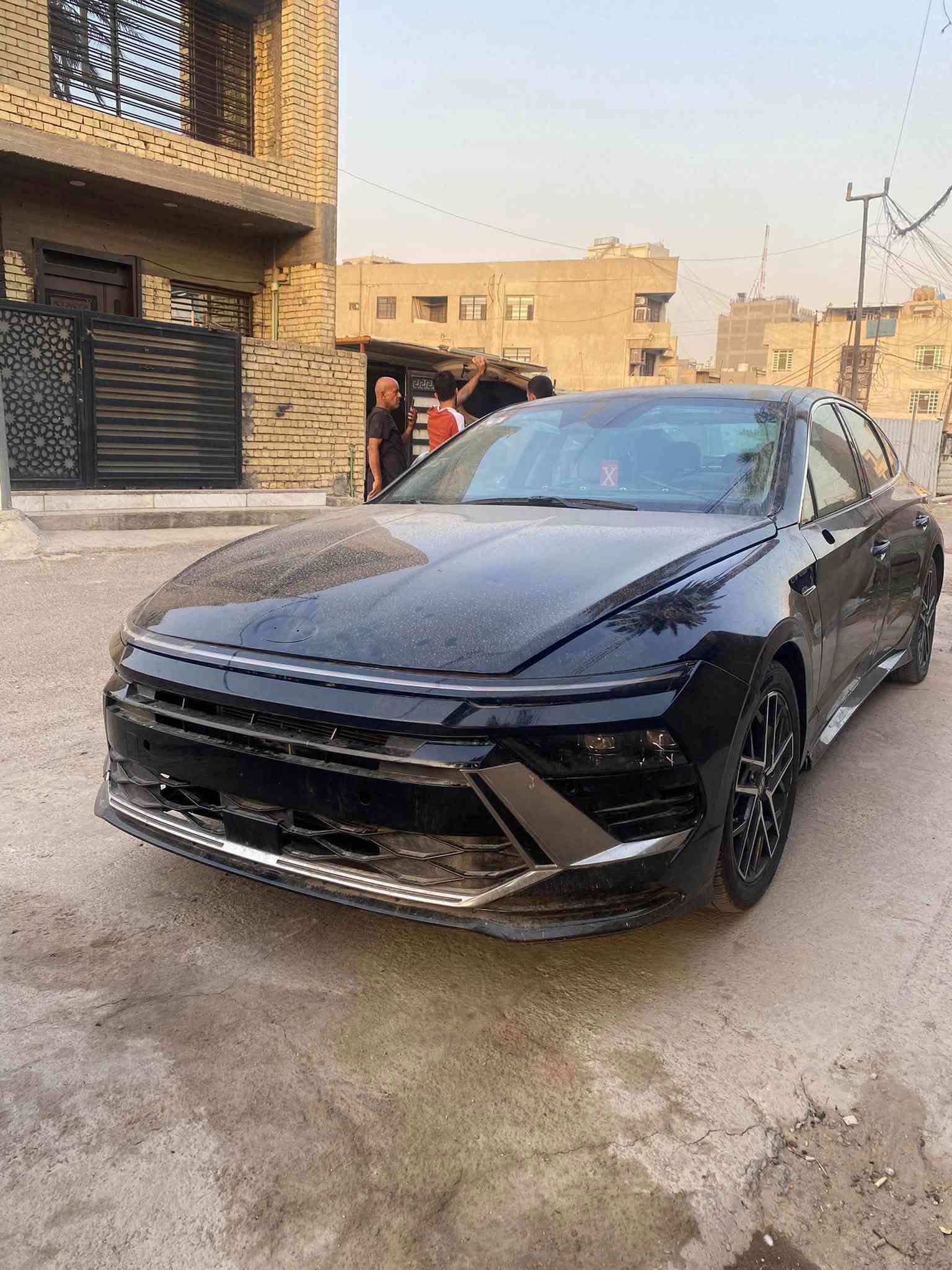 سوناتا موديل ٢٤ • ٣ قطع صبغ • رقم بغداد