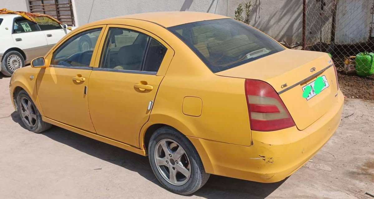 ***********
سلام عليكم سياره شيري اي فايف للبيع مكينه وكير كورلا  ١٨٠٠ موديل ٢٠١٢ مصفره هئيه وغرامه تبريد شغال ثلج رقم بصره رقم جديد  حداديه نص عمر وراعيها بزبير يمي ويريد تحويل مكاني زبير سعر ٣٨ بي مجال
