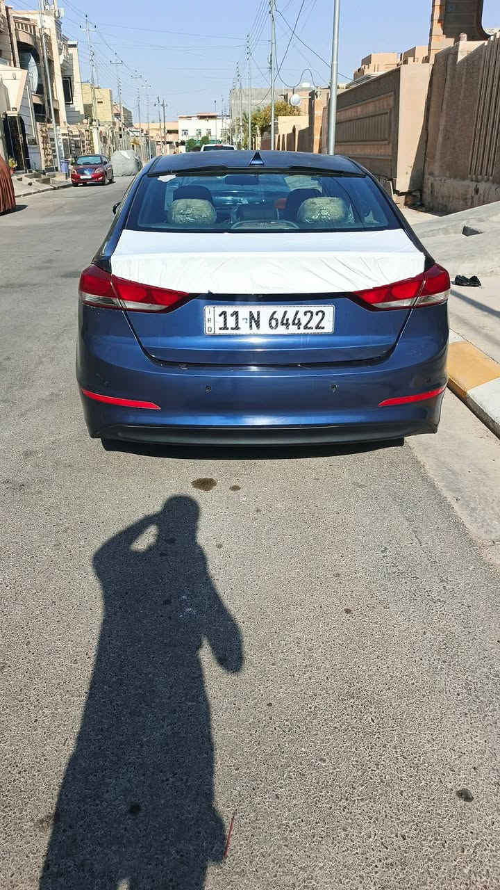 الانتره  موديل  ٢٠١٧  لمتدد فول مواصفات  بصمه  تنته حساسات امامي خلفي اشاير بالمري حساس بالمري كشنات تدفئه
الستيرن تدفئه ٣ انضمه عادي  ايكو  سبورت  مكينه ٢٠٠٠  دوش المرغوب بلاديه ما مفتوحه كير بلادي اي تي المرغوب تخم تاير جديد باتري جديد 
الضرر بيه باب صندوك ونص جاملغ خلفي  مكاني الفلوجه 
***********     رقم بغداد تحويل ثاني يوم
