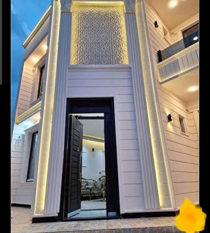 السلام عليكم موجود حاليا صباغ متفرغ اشتغل واجهات البنايات واجهات المنازل وداخل المنازل واعمل بانواع الديكورات البلازما بديل الخشب وبديل الرخام شغل درجه اولى 100% والشغل قدام عينك وبايسعار الله كلش مناسبه استفسار على هذا الرقم***********
