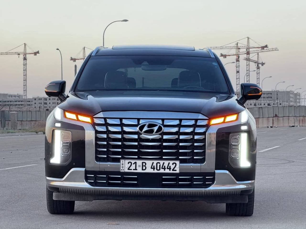 Hyundai Palisade 22 /Calligraphy 1/1
الرقم بأسمي تحويل مباشر 
العداد : 93,000 كيلومتر 

أعلى مواصفات 
الحادث : تبديل بنيد + جاملغ أمامي جهة السائق 
بارد جاملغ خلفي + ضربة بسيطة باب السكن.

صور الحادث والسونار موجود   

للأستفسار الإتصال واتساب :
***********
