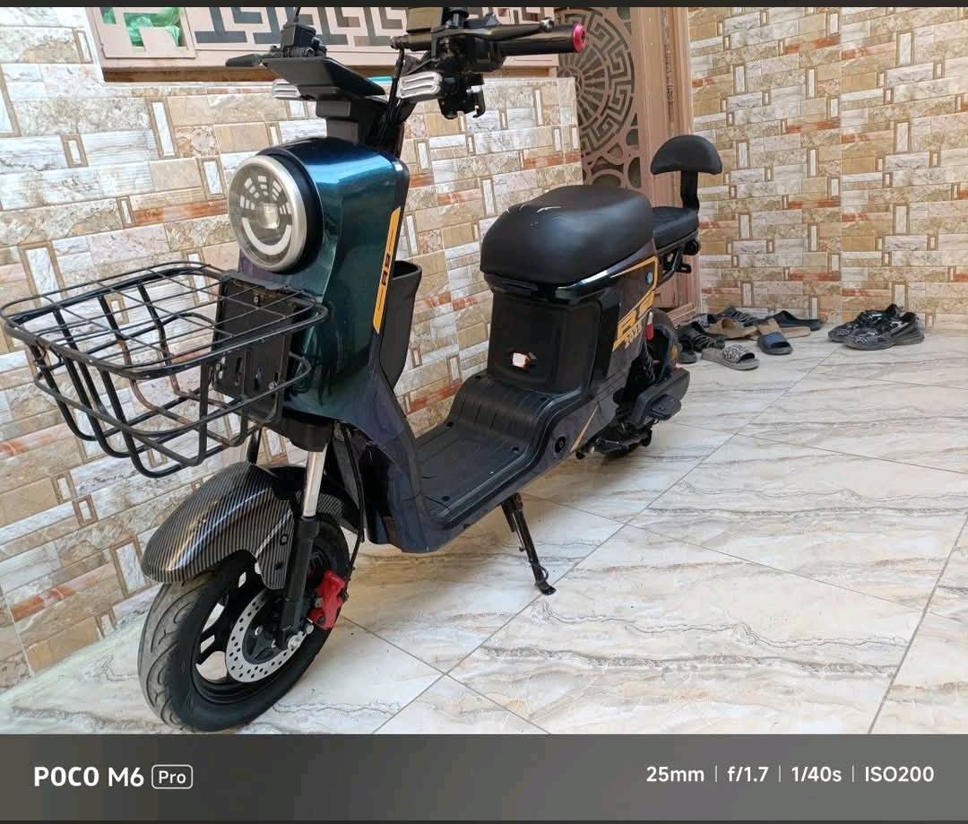 R9 للبيع
موديل 25 
الضرر/ خمس بطاريات منفوخه والسادسه مابيه شي/
فول مواصفات تشغيل سويج وكارت ملف 1500 واط حقيقي مو مثل الونلي 1200 رجوع للخلف لايت عالي وناصي عنبار امامي خلفي دهن ودبلات غاز هيدروليك دبل اشاره يمين يسار هورن مثبت سرعه ستاند موبايل وياه الشاحنه الاصليه وبايدرات وصل الشركه موجود صارلها عندي 9 اشهر
ابيعها على وضعها ب250 قفل ماينزل ربع اذا مو شراي لاتعبني مكاني كربلاء قرب مستشفى الكفيل 
رقمي***********