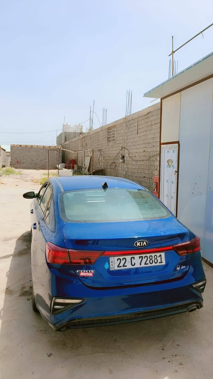 السلام عليكم 4T2021وارد امريكي مكينه 2000 كير AT مكينه كير حداديه تخم تاير مكفولات مواصفات السياره تحكمات ستيرن اشاير مري حساسات خلفيه شاشة كبيره حادث السيارة بنيد فقط والباقي مكفول بدون دواخل السعر 125 وبيها مجال لشراي رقم اربيل دولي بأسمي تحويل مباشر مكان السياره كربلاء طويريج اي استفسار ع رقم مكلف بنشر  ***********
