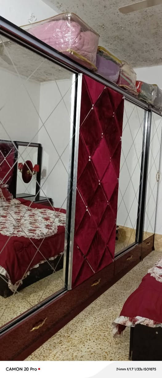 للبيع غرفه ملكي اخو جديد مابيها عيب 9 قطع سعر 650 شراي تصل ***********
