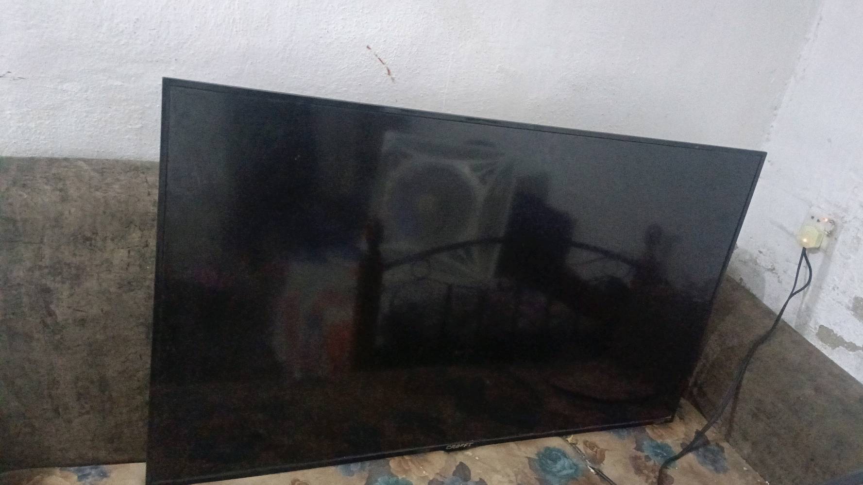 سلام عليكم بلازمه حجم 52البيع  سعرهه 200وبيه مجال  ***********