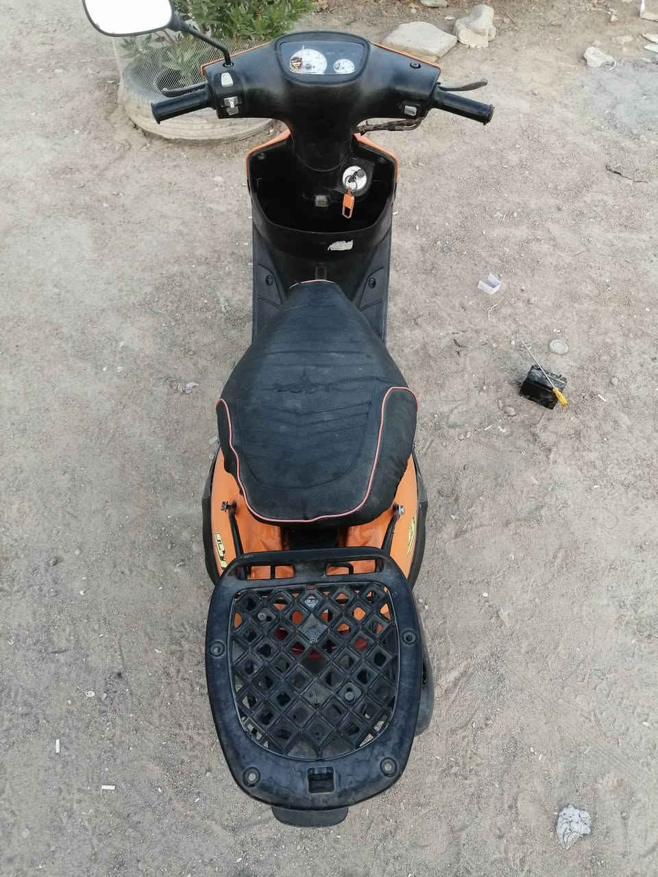 بيجي جاهزه كله شغال ماتخسر عليه سلف هندر لايت اشاير قفل جنطه وقفل سكان مفتوحه فقط بستم رايمر اصلي شلعه ومشي مكينه ناعمه خرسه السعر 350 ناصريه مركز
***********
