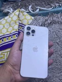 آيفون ١٢ برو ماكس • ١٢٨ • بطارية ١٠٠