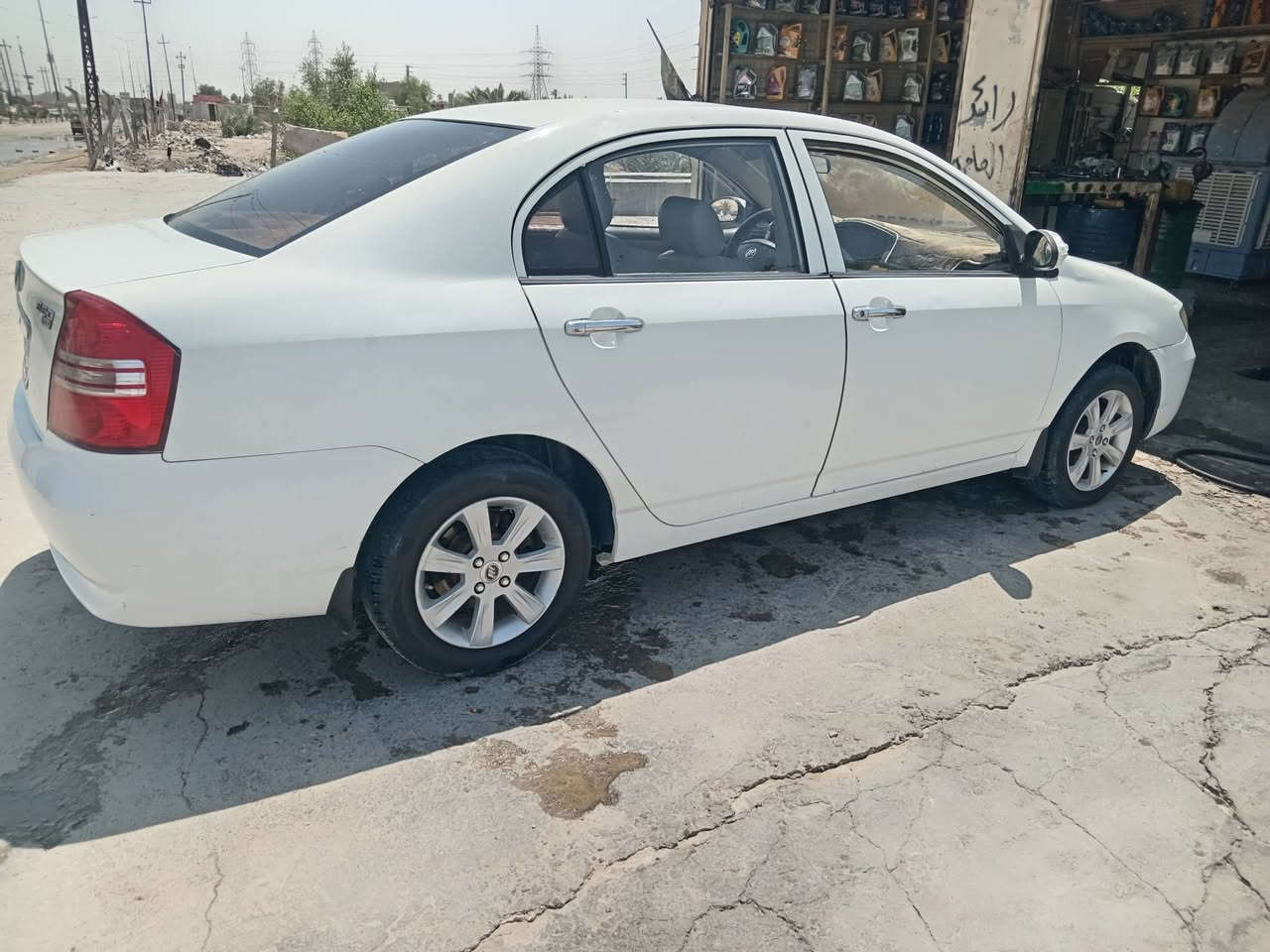 السلام عليكم نيفان للبيع 620
رقم بغداد باسمي مكفوله من الضربه والصبغ
محرك كير حداديه تبريد الكل شغال تخم تاير
المكان نجف السعر 48
***********
