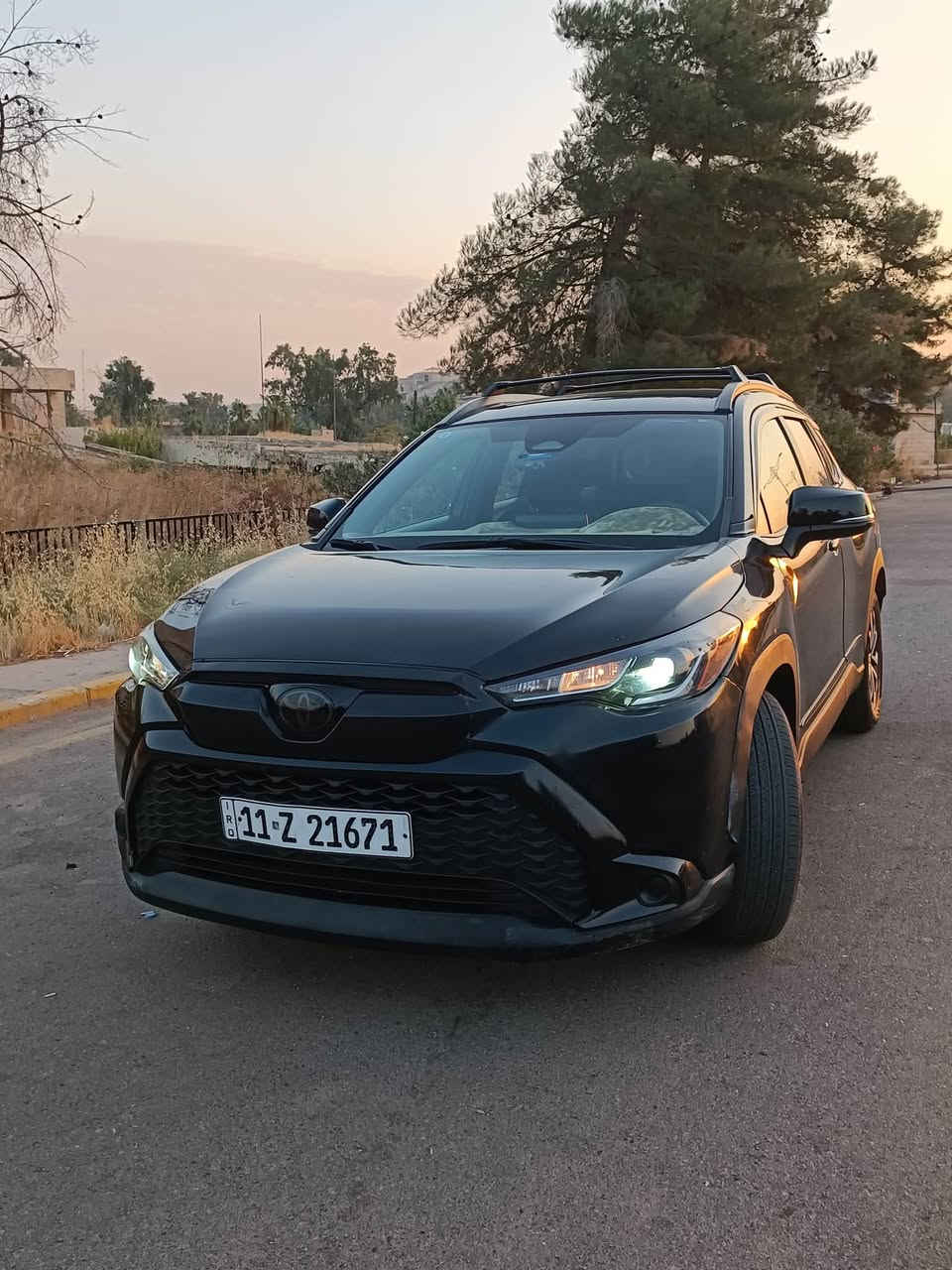 كورلا كروس هايبرد 2024 se blacktop
مرقم بغداد وكامل ب اسمي تحويل ثاني يوم
سيارة نضيفة و كالملة من كل النواحي
ضررها جاملغ و خشم البونيد
بدون اير باك ما طاك ابد
ممشة 40 الف كيلو 
للتواصل ***********
سعر 170
