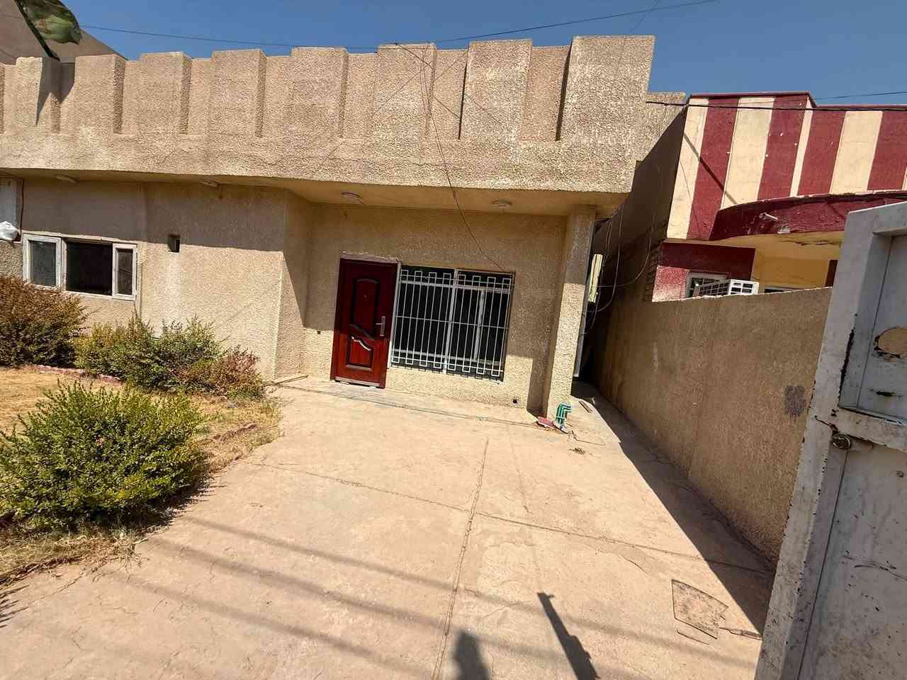 للايجار _في_السيدية

بيت مساحة200m

طابق واحد

📍السيدية مربع التصنيع

يحتوي على غرف نوم (3) وصالة ومطبخ وخدمات٢ 

كراج وحديقة 

قيمة الايجار:مليون 

للاستفسار/

رافدين الخير للوساطة العقارية في السيدية

السيدية_شارع العلوة_مجاور مطعم سماش 

***********

