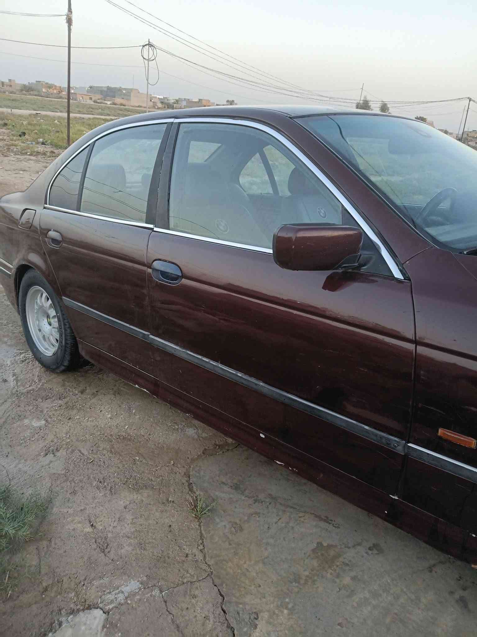 صقر للبيع موديل 98بسمي رقم بغداد سنويه صاقطه صار 8اشهر
مكينه 28تك فانوس تخم تاير دوشمه ارضيه درجة أولى تبريد 
مكاني ديالى بعقوبة السعر 67
للاستفسار ***********
