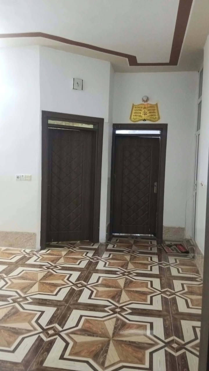 دار للبيع زراعي ركن موقع مميز بدايه العصرية مساحه ٢١٠ م للتواصل اتصال على  ***********
