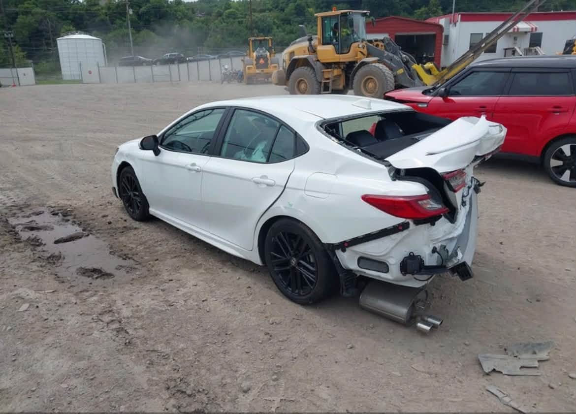(((مكتب اسديرة لتجارة السيارات)))

يوم الثلاثاء📆تاريخ المزاد 6/10/2026

نوع السيارة: Toyota Camry 2025

الضرر موضح في الصورة

للاستيراد يرجى التفضل بزيارة المكتب 

📍موقع المكتب: اسديرة طق طق قرب مول انيس 

للاستفسار :
***********
اهلاً وسهلاً بكم ونشكر ثقتكم بنا💙

نص مكتوب في الصور:
- 000-45668335 - 07/24/2026 - IAA Inc.
- 000-45668335-07/24/2026 - IAA Inc.