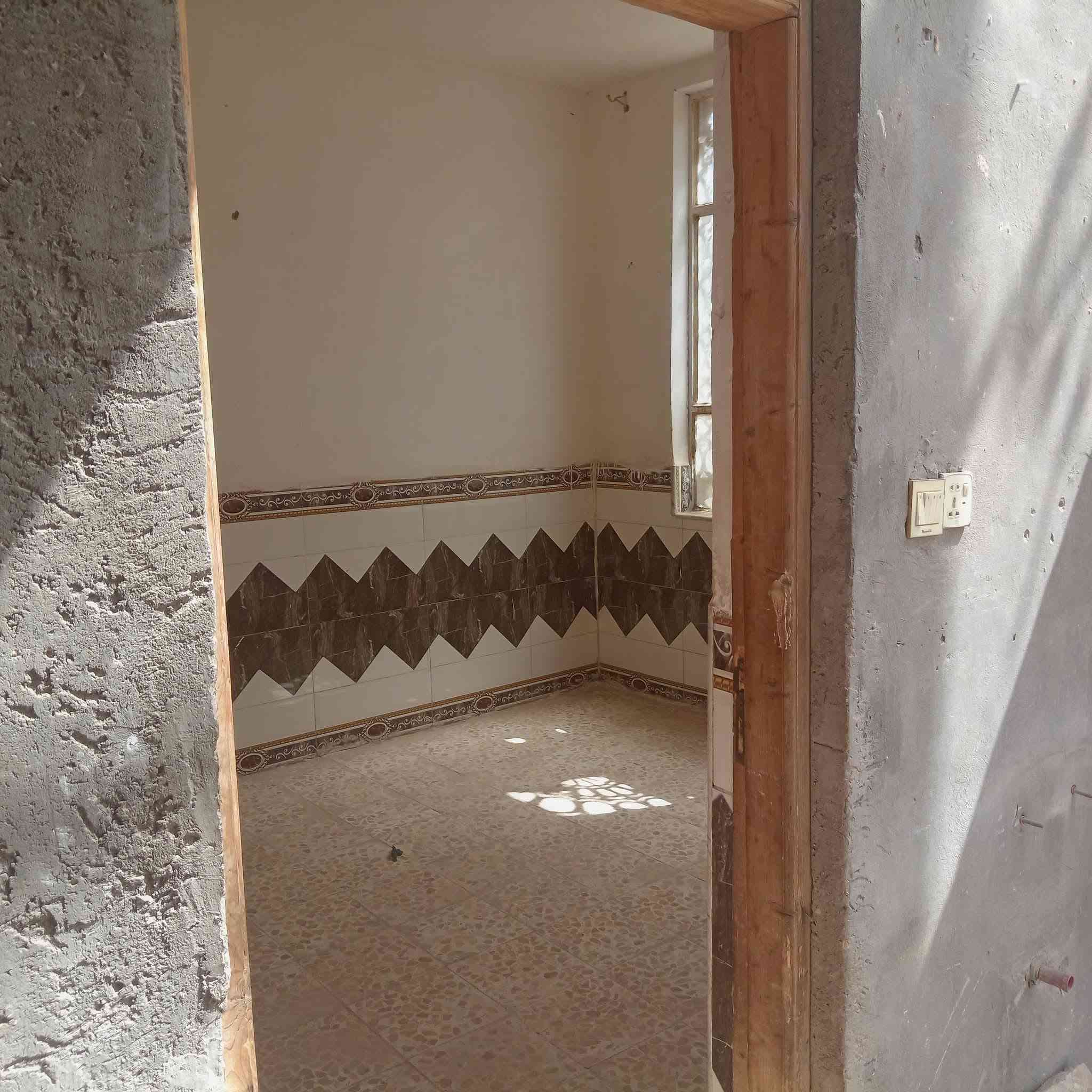 مشتمل مساحه ٥٠ متر
كونكريت مسلح بناء جناي
الموقع النجف حي الميلاد الحولي الجديد

   ***********@
