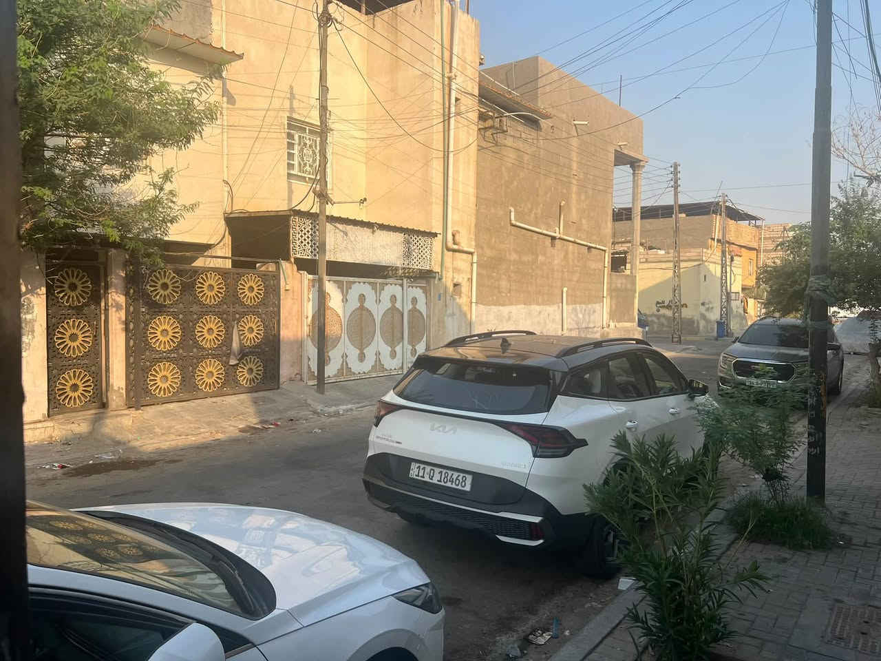 القبلة حي القائم • ١٠٠م • ٣ غرف