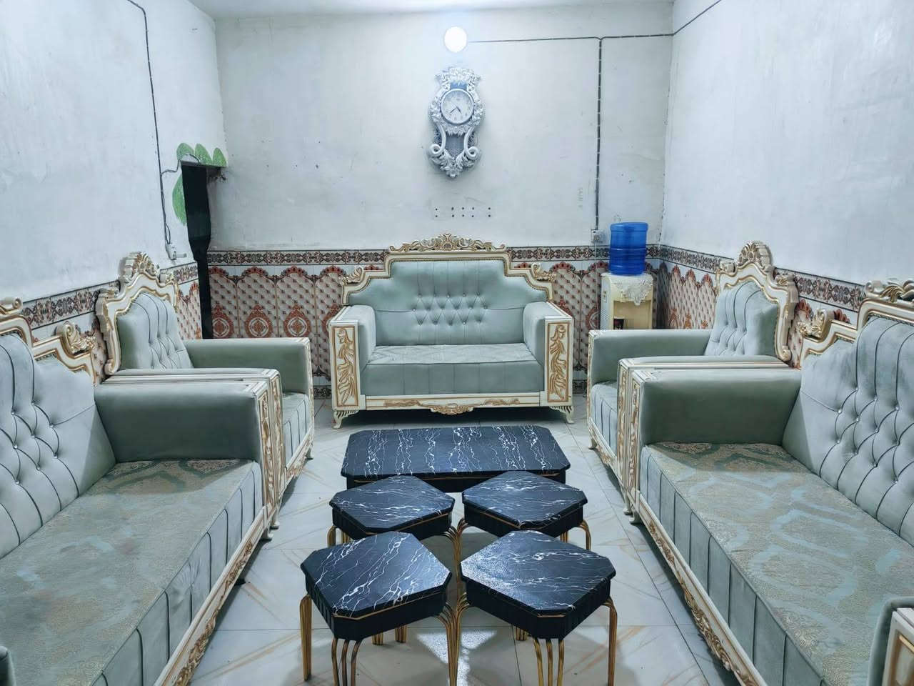 تخم رءاسي 💺١٠ مقاعد تزكام تفحص وتاخذ نضافه فوول اي ضرر مابي سعرة ٦٠٠ وبي مجال العنوان الامن الداخلي *********** يوجد توصيل
