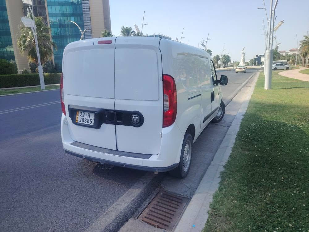دوج رام موديل 2022 سيارة رقم اربيل فول مواصفات 85 كيلومتر ماشية بيها 2 قطعة صبغ بدون دواخل سيارة رقم اربيل سنوية و هزة جديد بيئة جديد سيارة كير توماتيك كير محرك و بالشرط سيارة جاهزة محرك بدون توربو مرغوب
*********** واتساب أربيل, العراق
