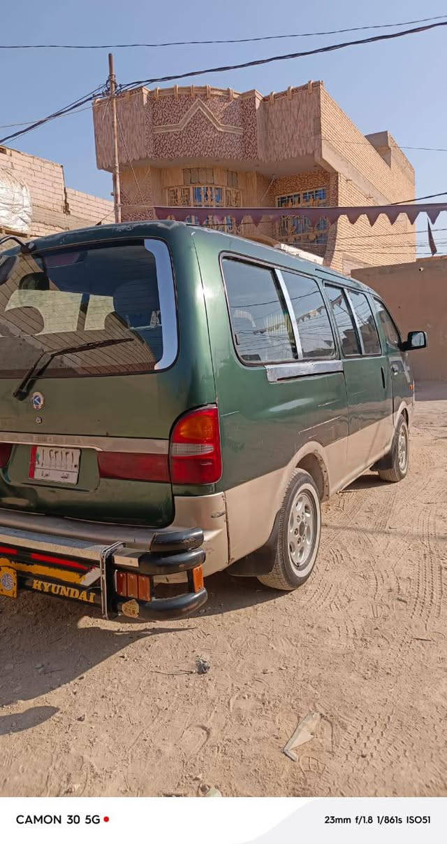 سلام عليكم بريجو مديل 2000سياحي
كير مكينه اكسن مكفولات 
مرشوشه من جام وجوه 
رقم نجف سياره 
شواصي 4نضاف 
حداديه جديده تخم تاير 
كهربائيات كلهه شغاله 
مكان سياره نجف السعر 75
***********
