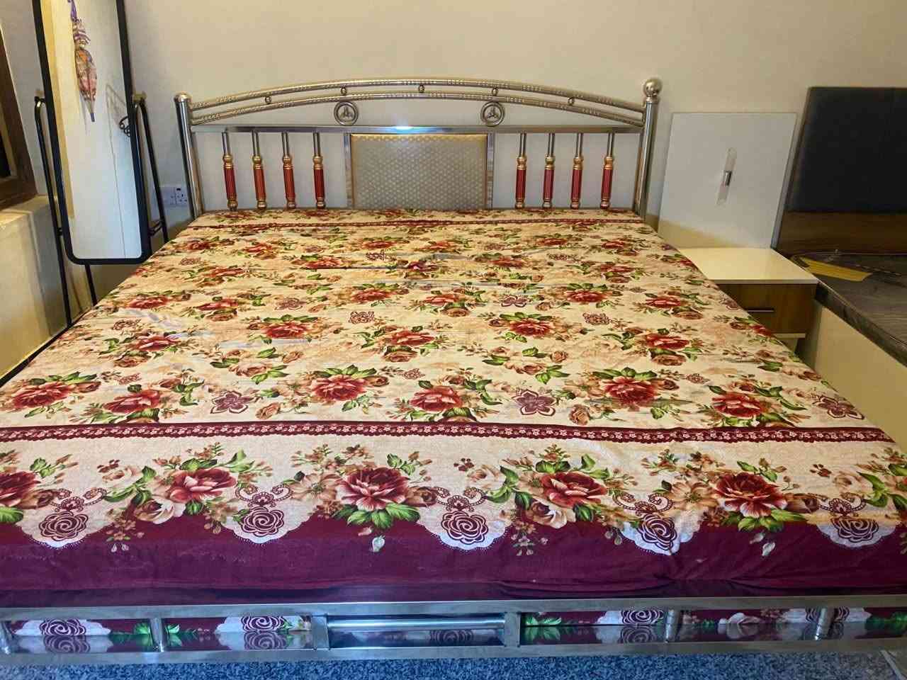 نضيفه جدا • قوية • باب أول