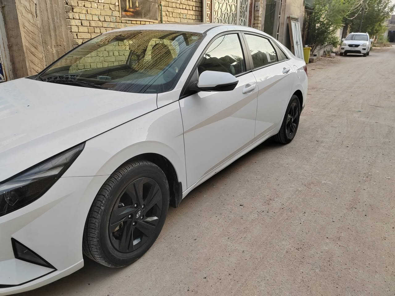هيونداي النترا كوري وارد خليجي مكينة دوش موديل 2023 مواصفات نص فول مكفوله عدا بارد بالباب الايمن مقدار شبر سياره سبير ما نازل ماشيه 70 الف السعر 158 ورقه وبيه مجال السياره رقم أربيل انكليزي اتريد مداور اتريد وكاله بالخدمة السياره بسم شركة.
*********** واتساب
