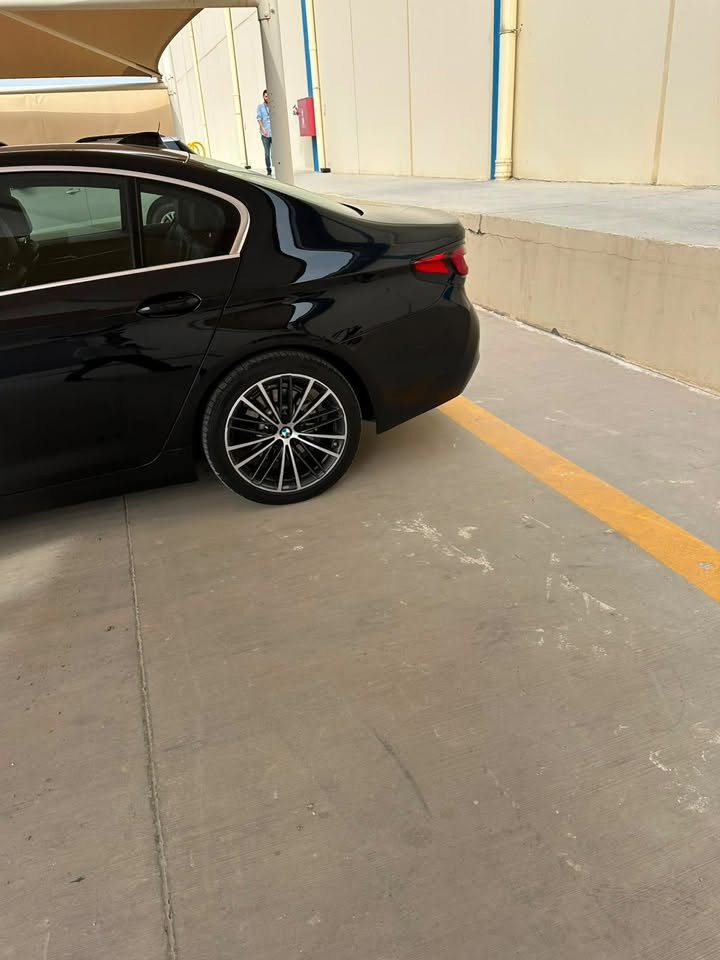 السلام عليكم اخوان
Bmw 530

موديل 21

دفع خلفي تو ويل 

ماشيه ٨٠الف ميل 

حادثه صبغ البنيد فقط 

الجاملغ bdr

صور الحادث مرفقه 

ايرباك راجع سستم 

المواصفات معروفه 

تشغل عن بعد 

فتح الجنطه بالقدم 

داتا شو 

كشنات ٧٠٠

بدون عطل بدون مسج

السعر ٢٦٥بيها مجال قليل 

للاستفسار 

***********
