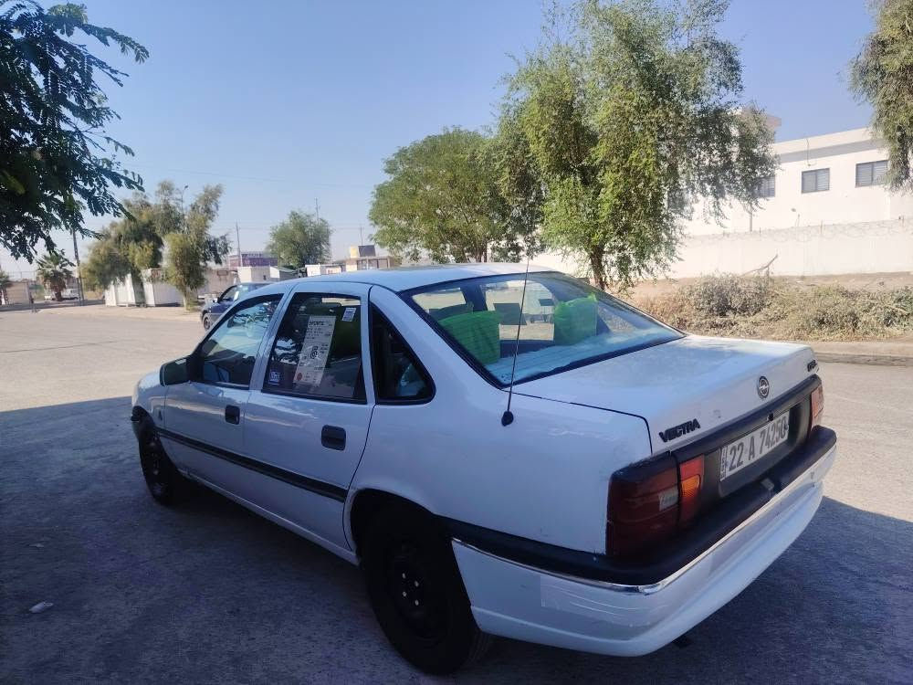 سياره اوبل فكترا موديل 94حجم18سياره نظيفه جدا كولشي مابي شرط بدون ضربه وبدون صبغ سنويه مشروع جديد بي دفتر بنزين كهربائية كلها شغال تخم صدر جديد سعر 42وبي مجال بسيط عنوان كركوك رقم هاتف *********** كركوك, العراق
