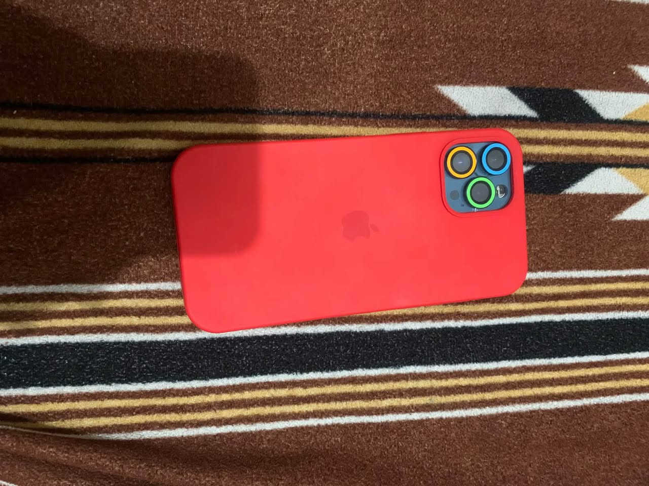 السلام عليكم 12 برو ماكس للبيع جهاز نضيف
بطاريه 72🔋بلاديه
شاشه مبدله اصليه 
ذاكره 256
بس يرادله ضهر وفلاش والباقي كله جديد 
الاستفسار ***********
