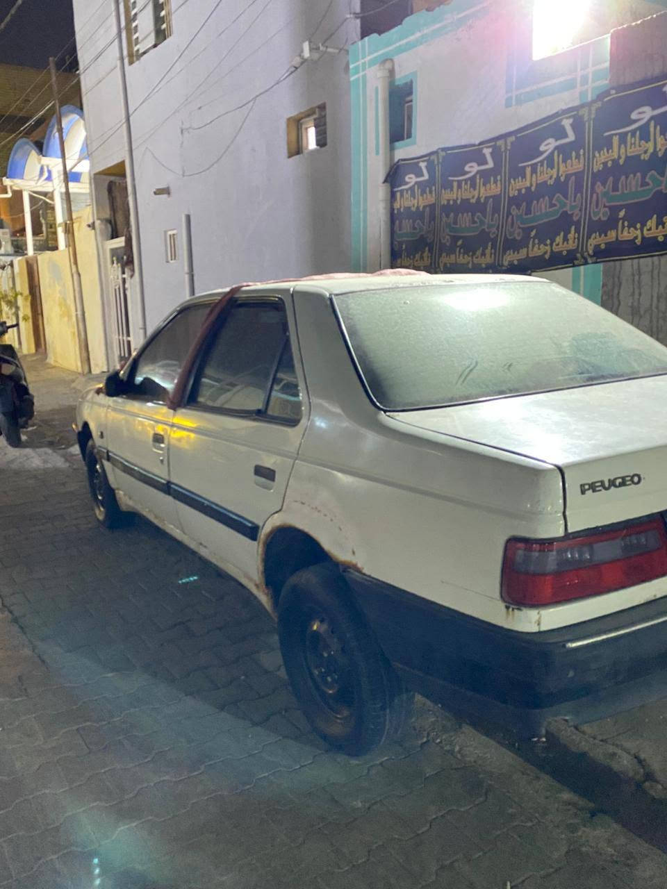 اسلا عليكم
يجو روا موديل 2009 سنويه ساقطه
السياره كير مكينه اكسل خير من الله
شواصيها نضافه 50 بالميه
كهربائيات كلها شغاله تبريد عاطل
مكان السياره النجف صاحب السنوية هم نجف
رقم السياره قادسيه

السعر المطلوب 12 ورقه وبيها مجال

***********
