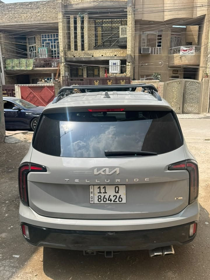 KIA TELLURIDE 🦍🩶
كيا تيلورايد موديل 2024 وارد امريكي 
لون سموك رقم بغداد ماشية 14الف

مـواصـفاتها EX X LINE:
📍6سلندر 3800
📍بانوراما
📍بصمة
📍تشغيل عن بعد
📍كشنات كهرباء
📍 كشنات تدفئة تبريد
📍تحديد مسار
📍تحكمات ستيرن
📍نضام ابل كاربلاي
📍اندوريد اوتو
📍كشنات جلد 
📍كشنات vip
📍عدسات زينون
📍شاشة متصلة
📍مانع تصادم امامي/خلفي/جانبي
📍اوتو هولد
📍اوتو ستوب
📍اشاير بل مري
📍لايتات امامي خلفي LED
📍فورويل 
📍4وضعيات قيادة SPORT/ECO/COMFORT/SMART
📍مري شفط
📍جنطة كهرباء
📍شاحن وايرليس 

رقم الشاصي:

5XYP3DGC5RG466186

سعرها 330$ وبيها مجال

***********
مكان بغداد البلديات
