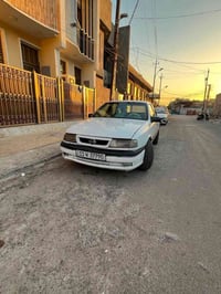 اوبل فكترا 94 وارد ياباني اصل تبريد بس مو شغال محرك 20 محرك وكير انظاف...