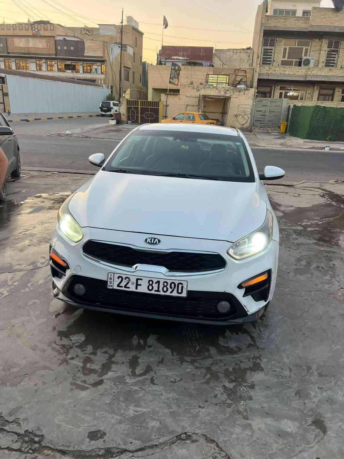 السلام عليكم فورتي 21
الياره بس ذني البيها كير ومحرك خير من الله 
لا لغد ولا شاصي 

***********
