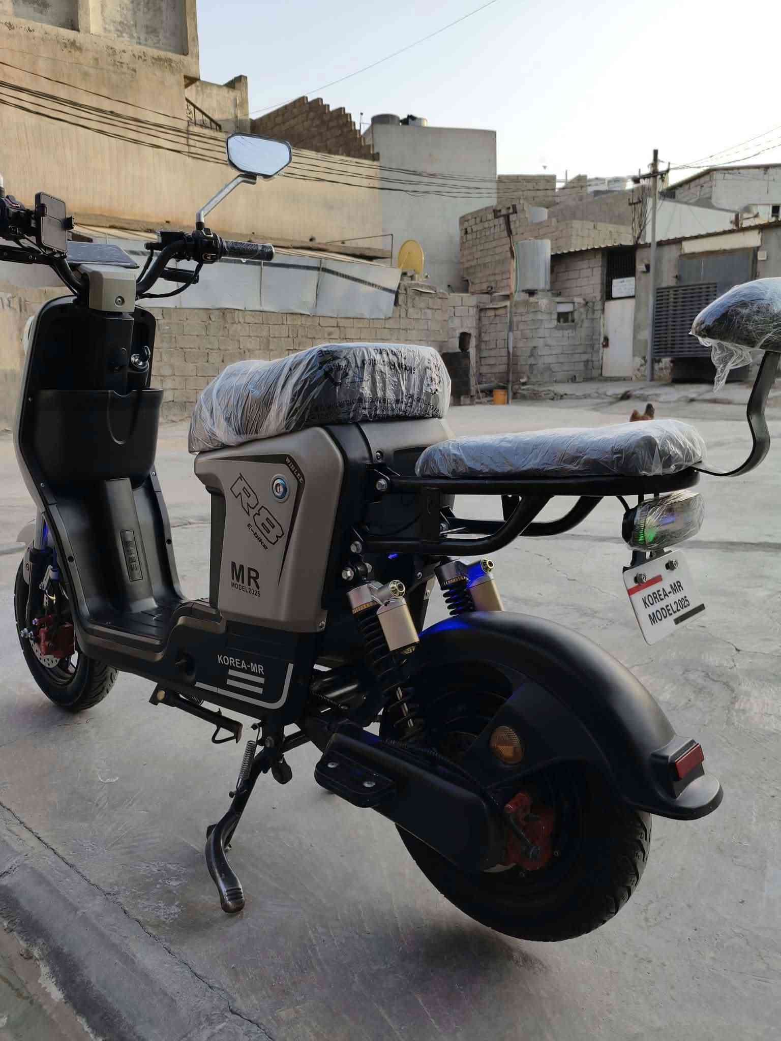 ماطور شحن 2025
R8
5بطاريات شرط فحص 
نضام بارك
لايتات لد
دبل اشاره 
بريكات هيدروليك
تايرات نضيف
سعر425 بي مجال
ديالى جلولاء
***********
