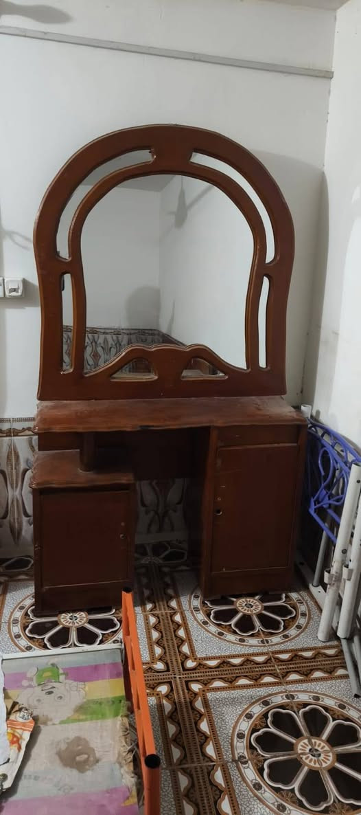 غرفه نضيفه ب150 وبيها مجال سماوة 7 نيسان
للأستفسار راسلوني واتساب ع هذا رقم  ***********
