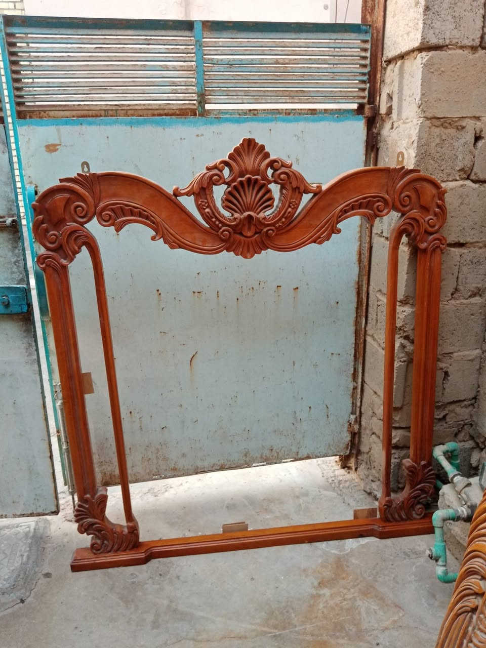 كناتير بابين.. جرابي نفر مع كومدي. توج زان دمياطي شغل ثكيل درجه اولى.. ***********.
