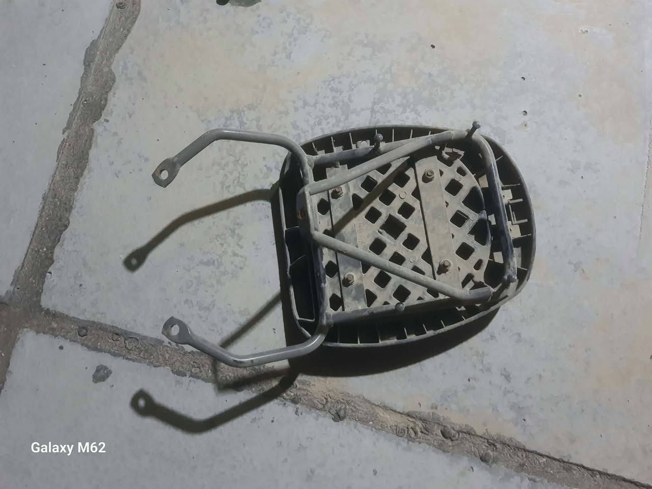 اصليه • جالكسي M62