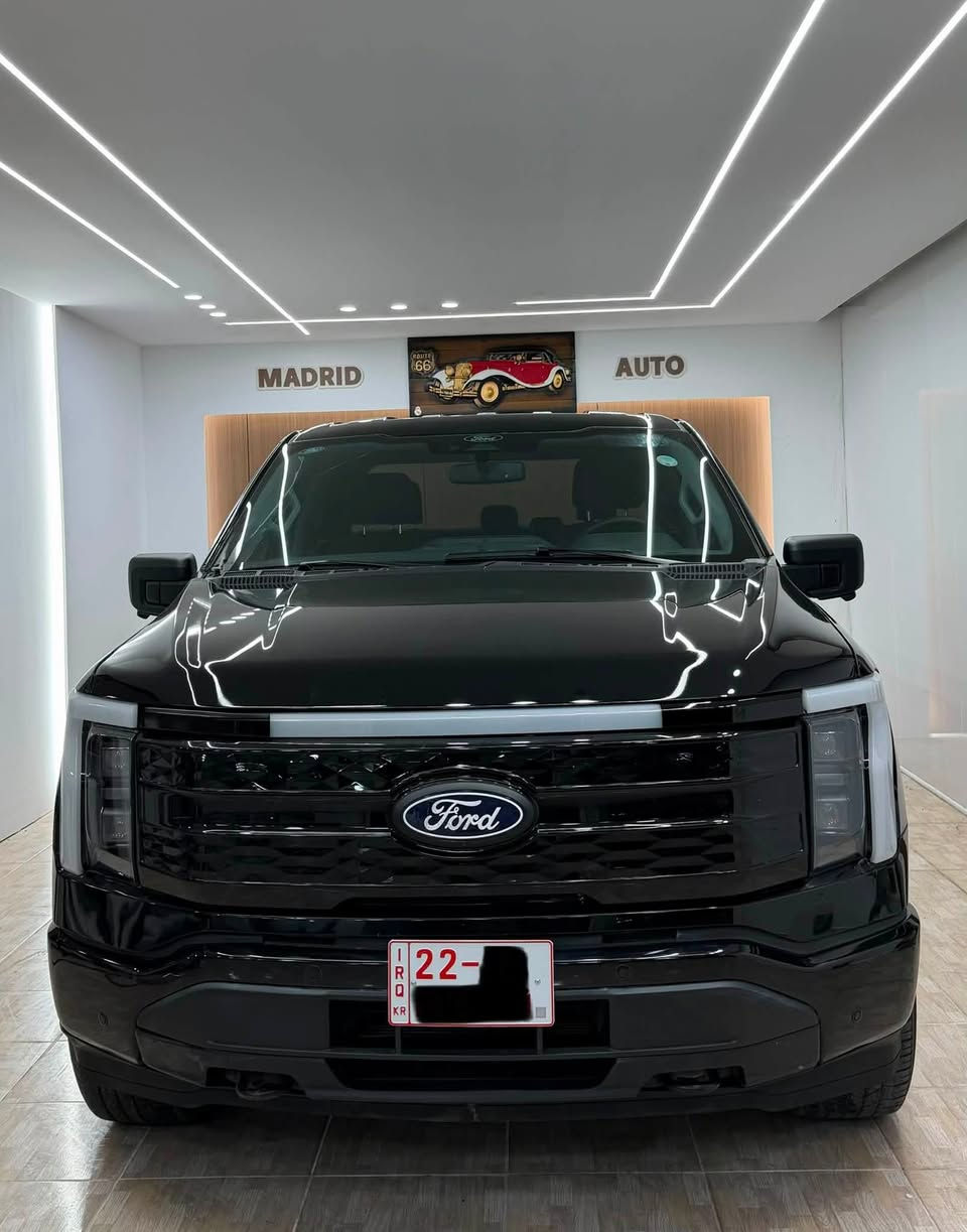 فۆرد F-150 مۆدێل 2024 Lightning
فول كارەبایی 

455 هۆرس پاوەر

🔹دبل ماتور

🔹455 هۆرس پاوە

🔹ماوەی رۆشتوو : 7 هەزار .

مواسەفات سەیارە /

🔸دەرگا گەورە بۆدی کورت 

🔸شاشە گەورە 12 ئینج .

🔸گێچ کامل ئەلکترۆنی .

🔸گێر ئۆتۆماتيك 10 نمرە .

🔸کامێرا و رادار 360 پلە . 

🔸 رادار و خەتی جادە .

🔸6 مۆدی لێخورین . 

🔸نیزامی Apple CarPlay & Android Auto

🔸لایت LED . 

🔸فوول Auto ، LED لەگەل سورانی تایەکان  .

🔸کامێرا و حەساسی دواوە . 

🔸فۆر ویل ( 4*4) . 

🔸ئاوێنە رادار و دژە فوول .

▫️زۆر مواسەفاتی تر .. 

🔷 چوار تایەی تازەی لۆک . 

🔷بێ مەسرەف هەموو شتێک بەشەرت . 

🔷رەقەم کاتی کوردستان . 

🔹نمونە لە جوانی بێ قەپ و قۆپ . 

تەنها بۆنیتی بۆیاغە لەگەل كەمێك چاملغ

بێ ناو گرتن بەشەرت

نرخی : 318 $ . 

ناونیشان / کۆیە 

ژمارە موبایل و واتساپ و فایبەر :***********

ـــــــــــــــــــــــــــــــــــــــــــــــــــــــــ

فورد F-150 لايتنينغ - موديل 2024

 كهربائي بالكامل

 قوة 455 حصان

 المسافة المقطوعة: 7,000 كم

المواصفات:

 مقصورة واسعة (باب كبیر بودی قصیر)

 شاشة كبيرة قياس 12 بوصة

 عدادات ئلیكترونی بالكامل 

 جير أوتوماتيك 10 سرعات

 كاميرات ونظام رادار 360 درجة

 نظام الحفاظ على المسار ونقطة العمياء

 6 وضعيات قيادة مختلفة

 نظام أبل كاربلاي (Apple CarPlay) وأندرويد أوتو (Android Auto)

 دفع رباعي (4x4) / (ديبل أكسل)

 أضواء أمامية LED بالكامل

 إضاءة أمامية أوتوماتيكية بالكامل LED مع خاصية الالتفاف مع الإطارات

 كاميرات وحساسات خلفية

 مرايا جانبية تحتوي على رادار ونظام مضاد للوهج

 مواصفات أخرى عديدة...

الإضافات والحالة:

 أربعة إطارات جديدة تماماً 

 بدون أي مصاريف أو أعطال، كل شيء شرط الفحص

 رقم تسجيل مؤقت (كردستان)

 بحالة الشركة

 السعر: 315$

 الموقع: كويسنجق (كۆیە).

للتواصل (هاتف، واتساب، فايبر):***********

(يُرجى إدراج رقم الهاتف هنا)
