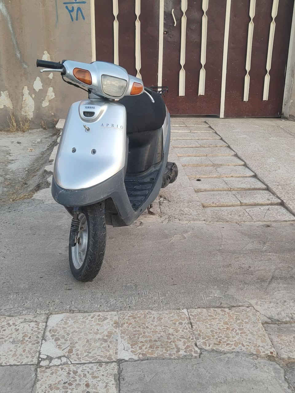 السلام عليكم
ماطور بوتين للبيع محرك شرط
 شاصي شرط ويرمينه شغاله كلها سلف شغال بس ينردلو باتري تحريكه ومعدل يكمز من جواك     الماطور جاهز  السعر 225 وبي مجال مكاني حي صدام الاستفسار ***********
