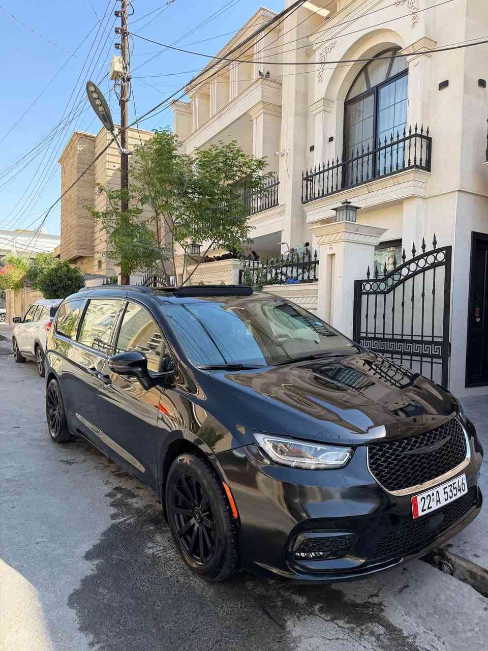 باسفيكا 2024 هايبرد بدون صبغ
سعر 275 
***********
اعلي فئة بدون صبغ سياره قبغ صندوق مبدل اصلي شركة سياره ماشية ٢٧ الف فقط مرقم اجرة جاهز سياره اختها ماكو للنظافة فئة S  رادار امامي پانوراما سياره ٨ راكب جميع مقاعد كهربايي و جلد و ميموري و بيهه تبريد خاص في كل مقاعد و شحن جارج في كل مقاعد دبل بصمة بلاد دخول ذكي و أبواب كهربائية و صندوق شفط گير ماوس محرك ٣.٦ و ٦ سلندر هيكل كامل رادار پانوراما مقاعد vip  و جميعهن مفصوله منامية بعد بيهه هوايه مواصفات ماذكرتها مكانها اربيل مرقم جاهز تحويل وكاله نفس اليوم أربيل, العراق
