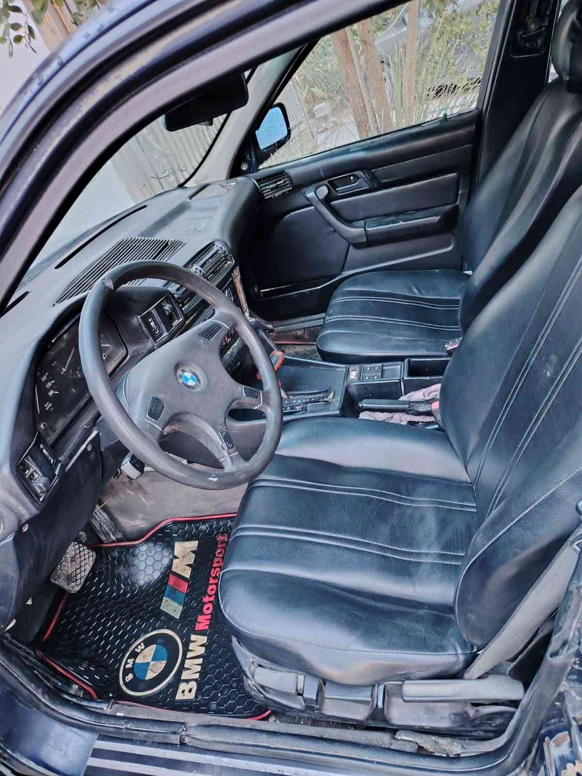 بي ام 525i • ١٩٩١ • رقم انبار