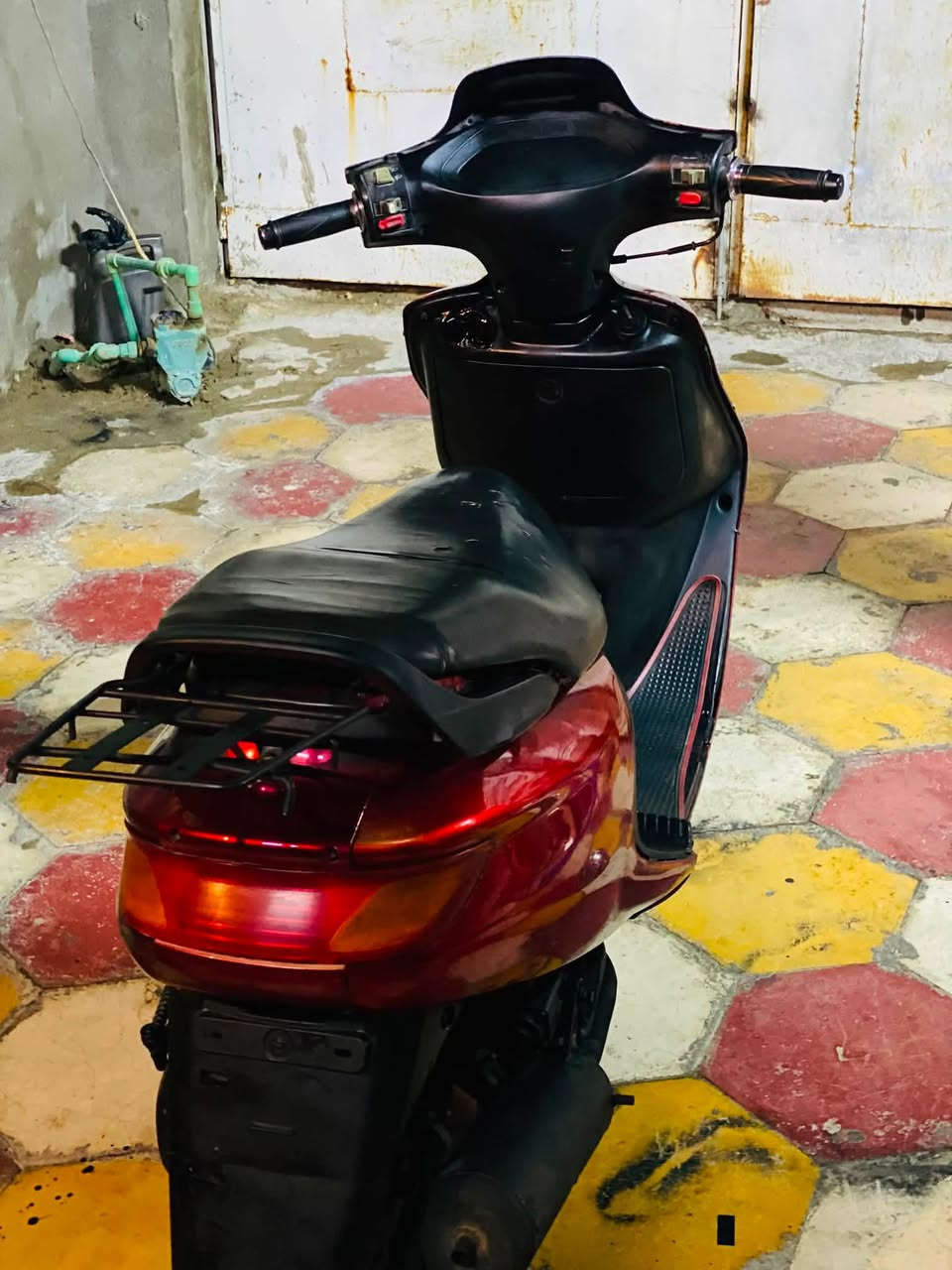 دراجه فراشه فحل للبيع
دراجه نضيفه 
شلعه ولمعدل 
كهربائيات كامله 
سلف هندر 
السعر 350 وبيه مجال 
متواجد خاص 
وعالواتساب ***********
