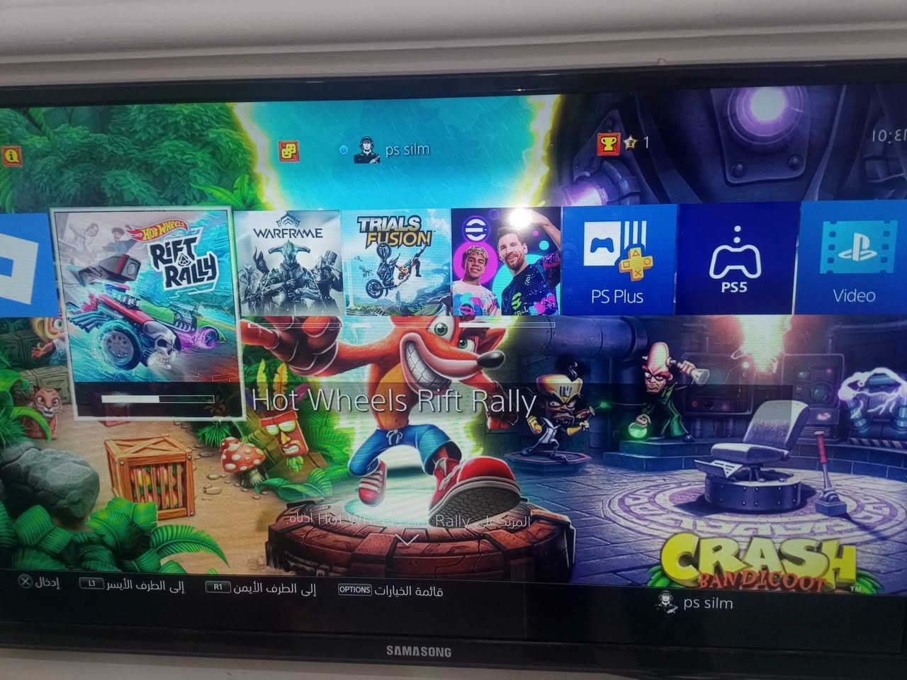 السلام عليكم حبايب 
ارخص سعر بالعراق 🔥
PS4 slim نضيف ٪90
حساب امريكي وياه ١٤ لعبه 
جويستك نضيف 
كامل ملحقاته 
اي عطل مابي بس مفتوح مصلح زر التشغيل فقط ومايأثر على البورد ولا عالجهاز 
سعره فقط 150 الف قفل وبي مجال 🔥
توصيل لجميع المحافظات 🚚
للاستفسار ***********
