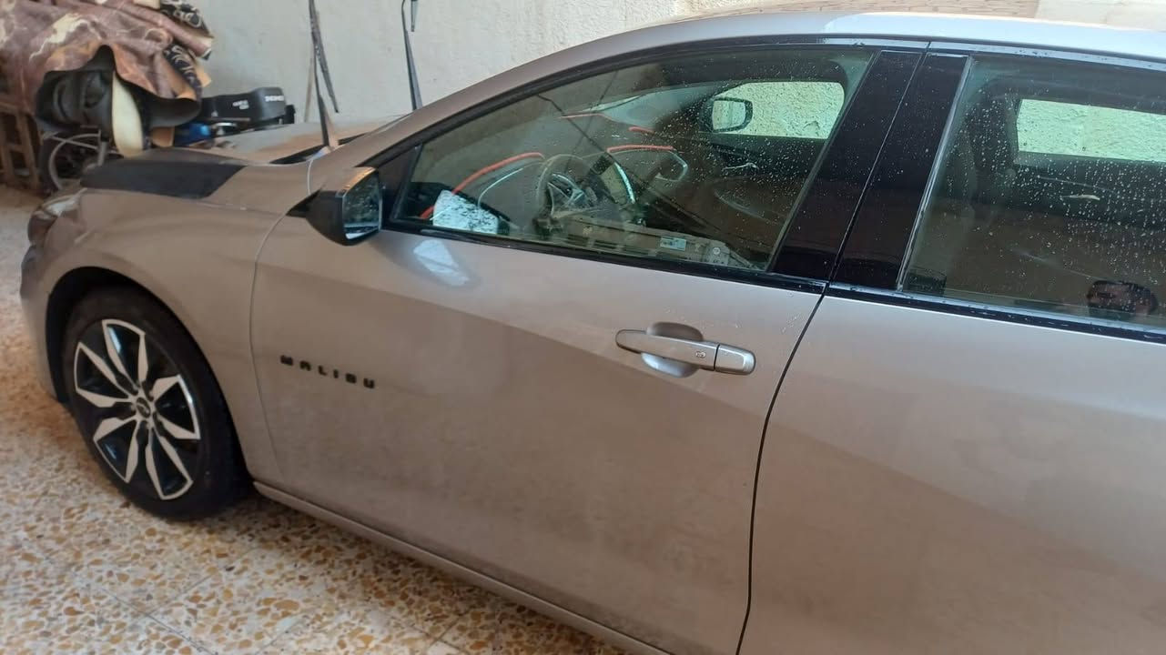 ماليبو 22
مواصفات Rs معروفة
ماشية 50 الف كيلو 
رقم معوقين وكالة عامة من المعوق  بداية السنة الجديد تفك المدة 
سعر 115 وبيها مجال
واتس اب:
***********
